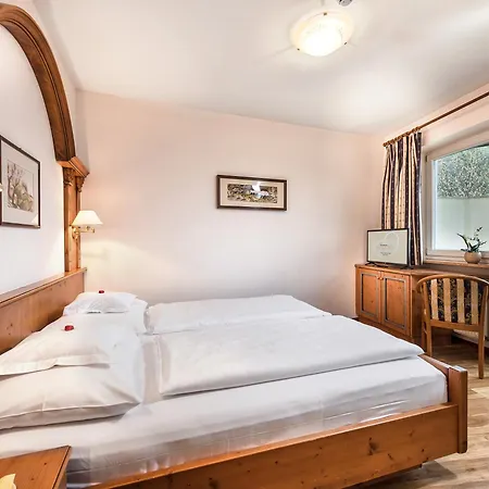 Hotel Alpwellhotel Burggräfler Tisens