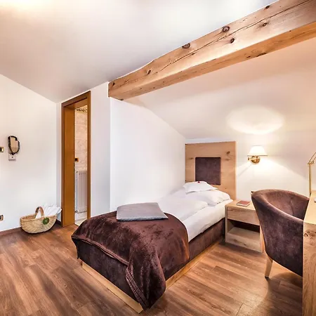 Alpwellhotel Burggraefler