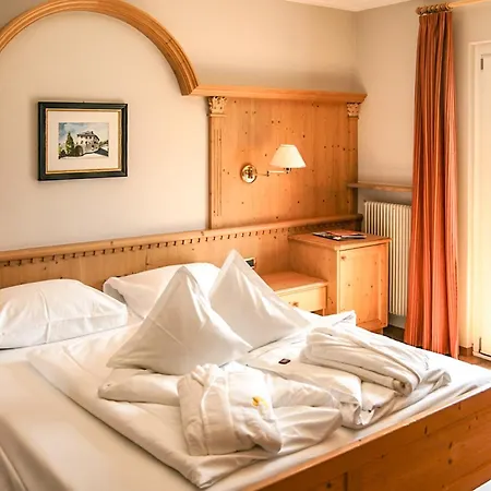 Alpwellhotel Burggräfler Tisens
